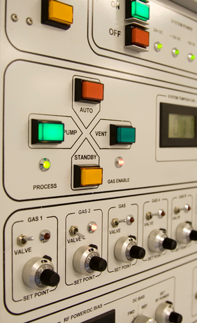 Cream and Brown Natural Makeup Beauty Logo (12).png